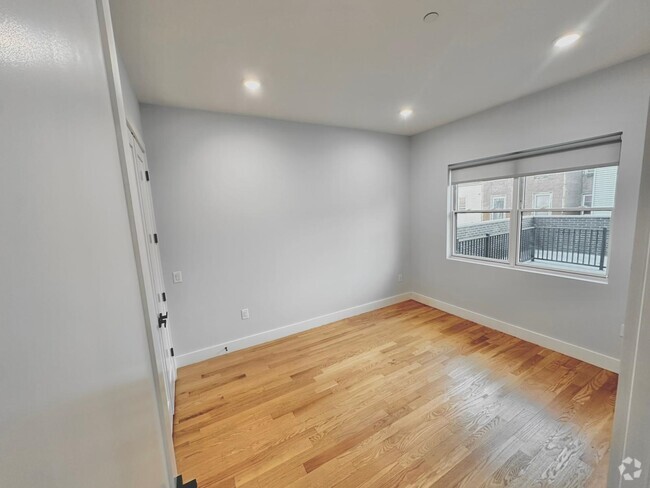 Building Photo - 52 Cambridge Ave Unit 7 Rental