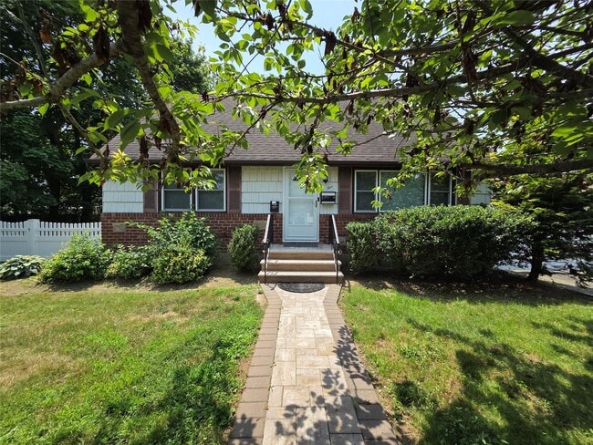 Building Photo - 5 Denton Pl Rental