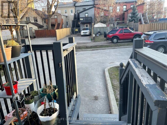 Photo - 184 Wilson St