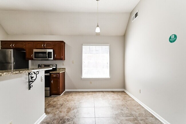 Photo - 5621 Kayla Dr