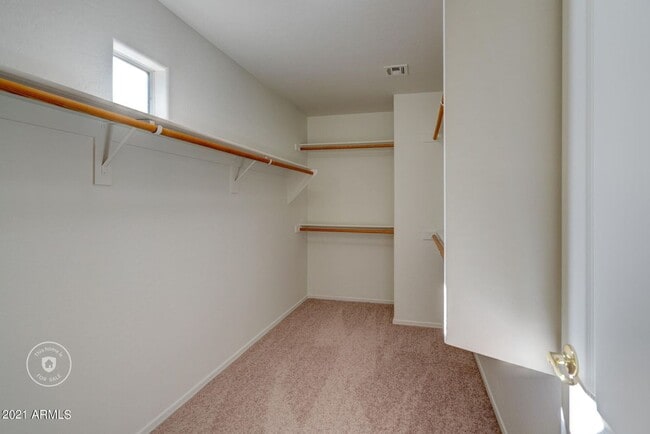 Photo - Gorgeous 4 Bed 3 Bath 3 Car home in Peoria with community Pool