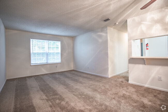2BR,1BA,-820SF, The River Birch