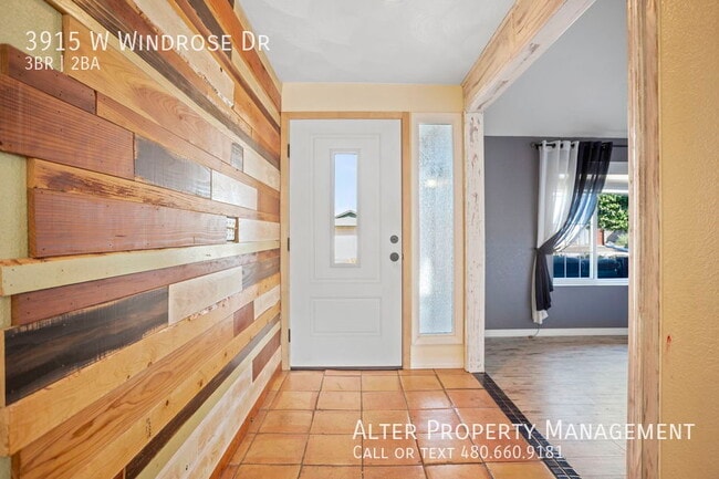 Photo - 3915 W Windrose Dr