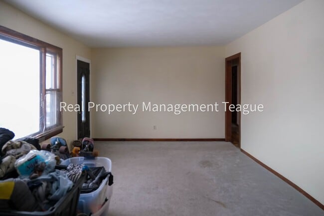 Photo - Charming 3 bedrooms in Rensselaer