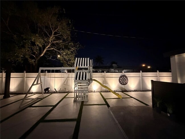 Photo - 2340 SW 42nd Way