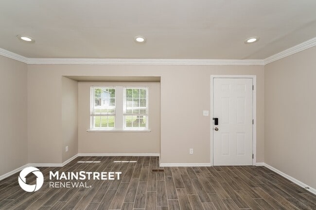 Photo - 5240 Jean Dr