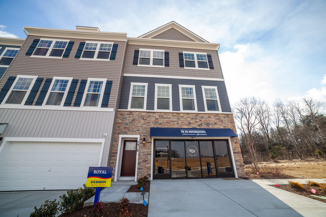 Photo - 2908 Davis Ridge Ct Townhome