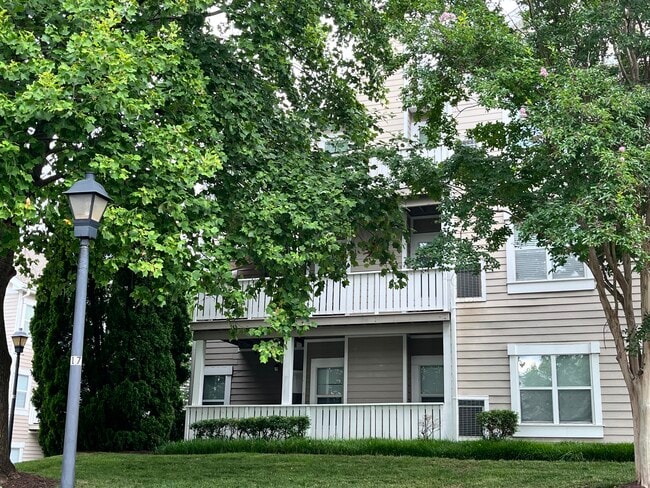 Building Photo - 14302 Rosy Ln Unit Beautiful Condo in Centerville