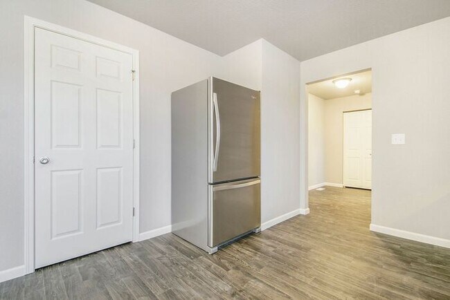 Photo - 59358 Glidden St