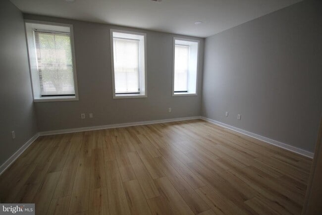 Photo - 20 Swan St Unit A15
