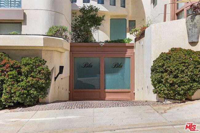 Photo - 1719 Appian Wy Unit 5