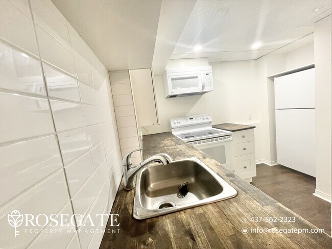 Photo - Cozy 1-Bedroom Apartment with Modern Finis... Unit 1