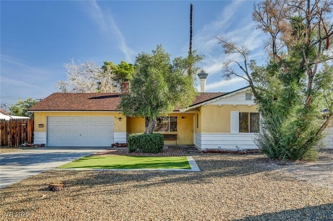 Photo - 1516 Inverness Ave