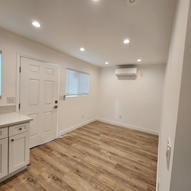 Photo - 500 S Main St Apartment Unit 504