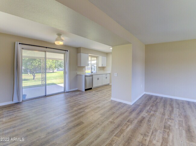 Photo - 10007 W Shasta Dr