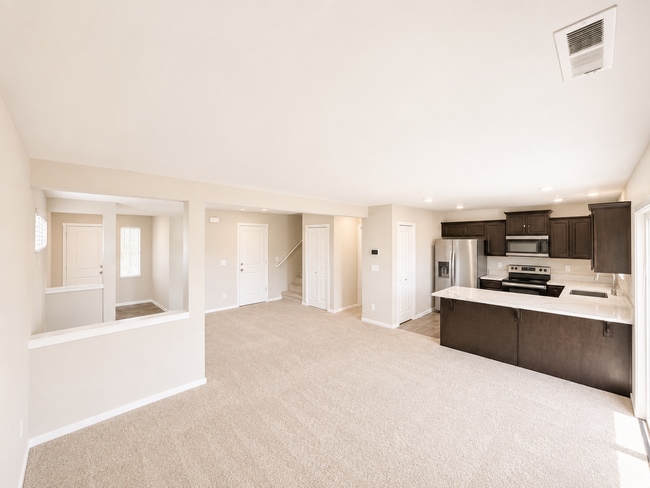 Photo - 18505 Alpine Way E