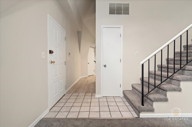 Photo - 414 Franklin Ave Unidad 3A