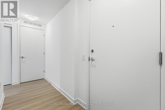 Photo - 7439 Kingston Rd Unit 504