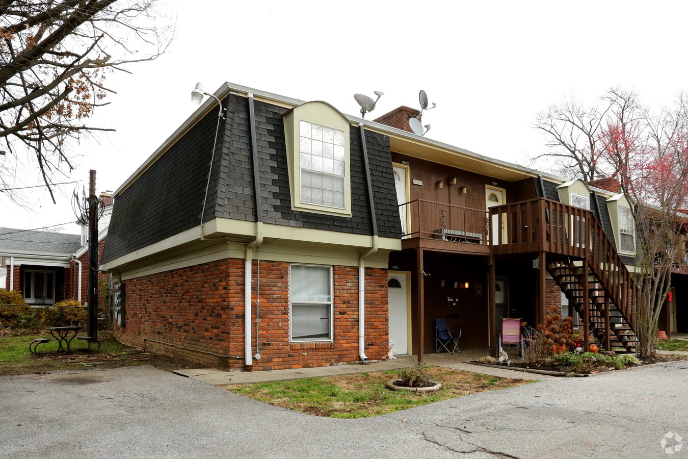 Vernon Cove Apartments - Vernon Cove Apartments