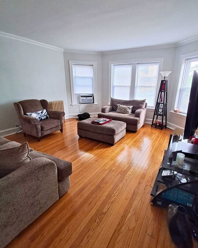 Photo - 4824 Mulford St Unit 1