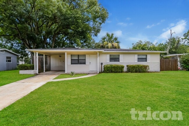 Photo - 2703 Arlex Dr E