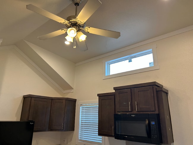 Photo - 5215 Crestway Rd