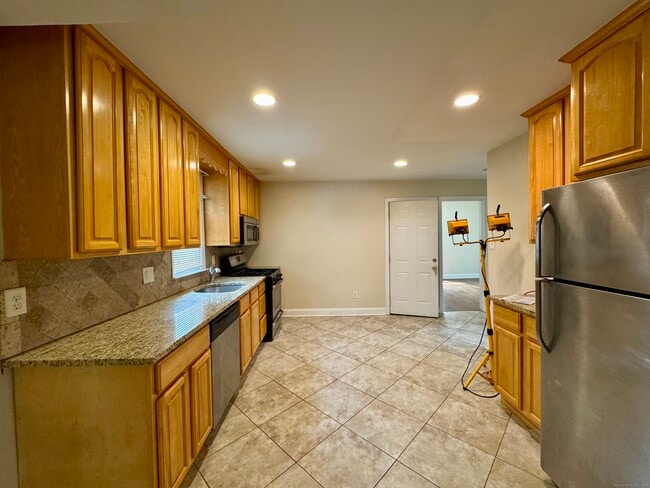 Photo - 993 Lindley St Unit 1