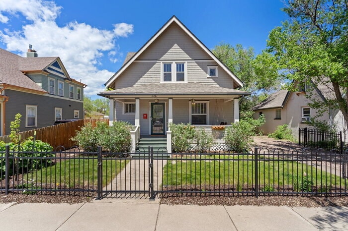 Timeless Charm Meets Modern Luxury in the ... - Timeless Charm Meets Modern Luxury in the ...