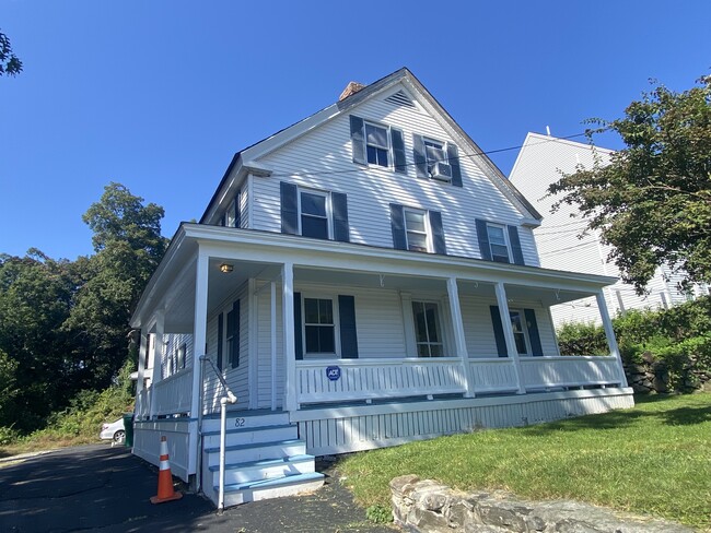 Photo - 82 Riverside St Apartamentos Unidad 1