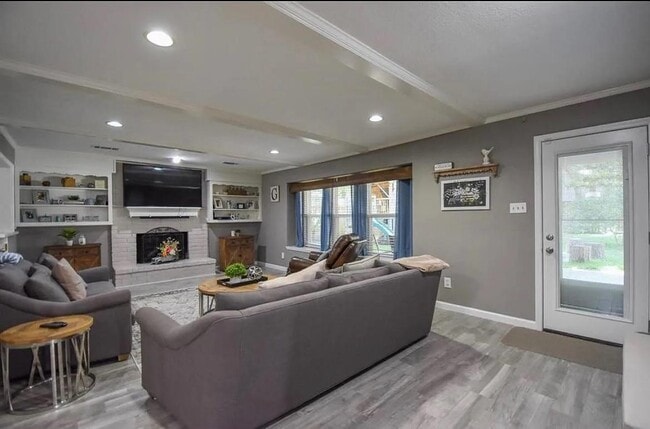 Photo - 10519 Jaycreek Dr