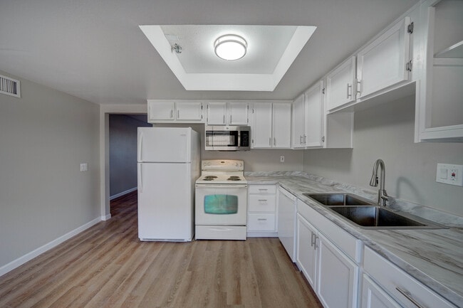 Photo - 5301 W Campbell Ave Unit 2