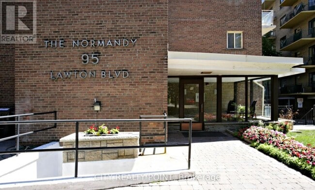 Photo - 95 Lawton Blvd Unit 304