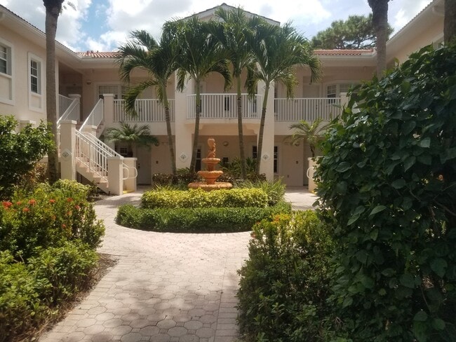 Building Photo - 4212 Central Sarasota Pky Unit 1521