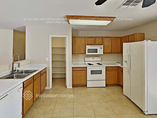 Photo - 203 E Valley View Dr