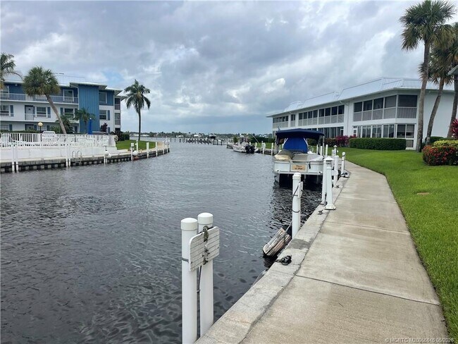 Photo - 1858 SW Palm City Rd Unit 203
