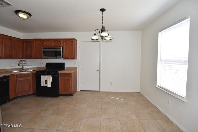 Photo - 14345 Pacific Point Dr