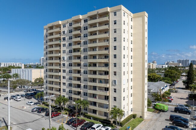 Photo - Victoria Park Towers Apartments