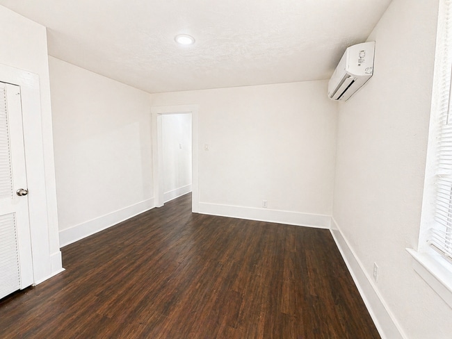 Photo - 6833 Avenue C Unit 3