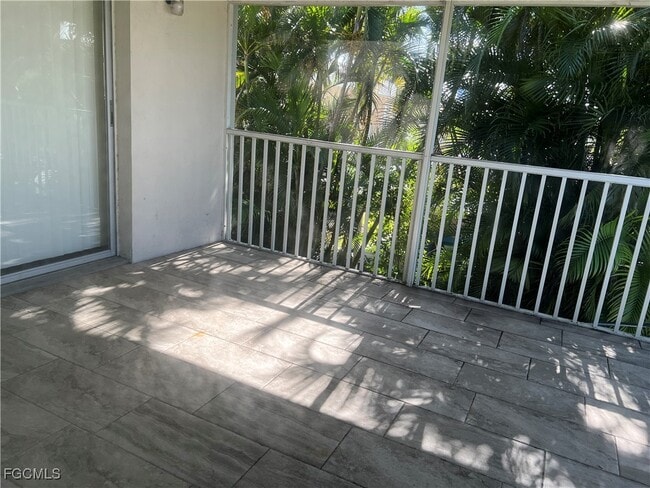 Building Photo - 1721 SE 46th Ln