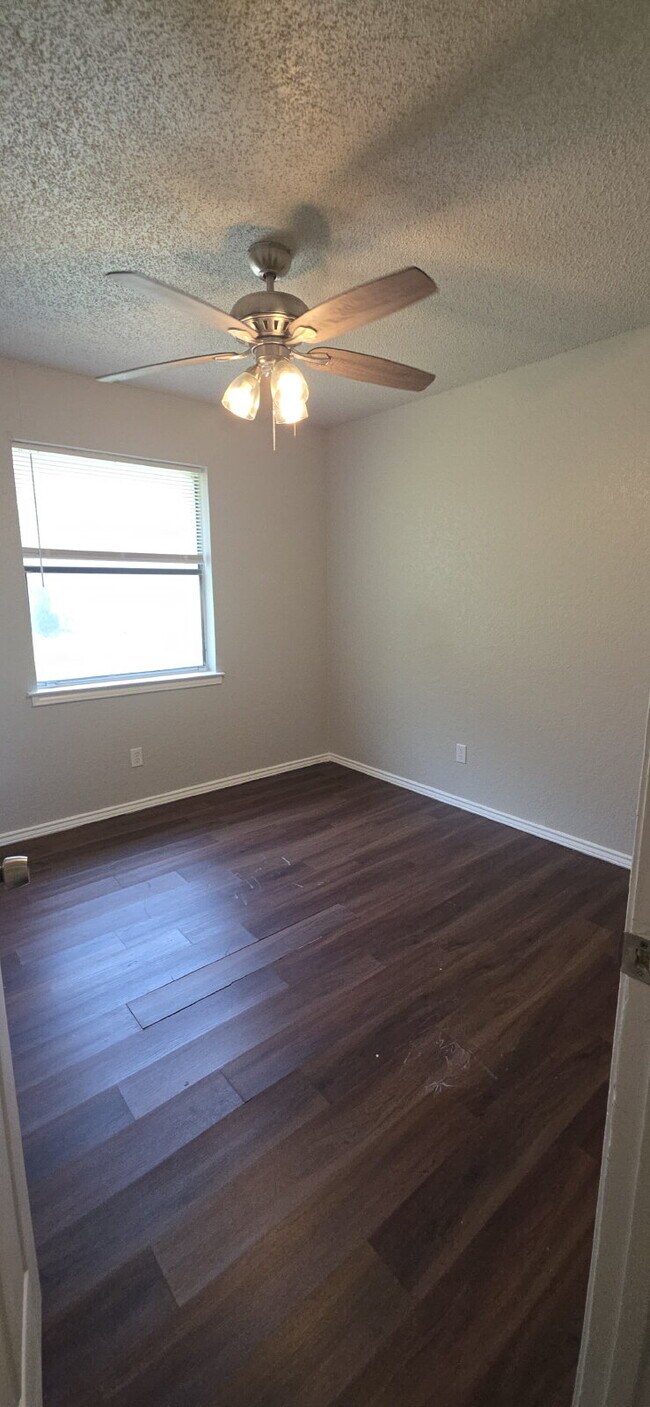 Photo - Welcome to this beautifully updated duplex!!!