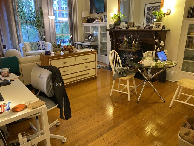 Photo - 385 Commonwealth Ave