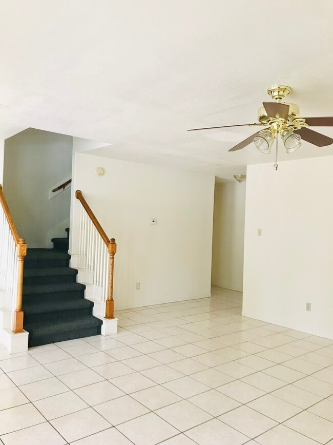 Photo - 11102 Maize Ln