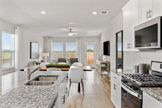 Photo - Tricon Saddle Creek