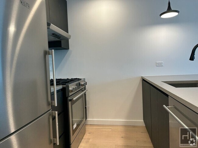 Building Photo - NORTHERN BOULEVARD Rental