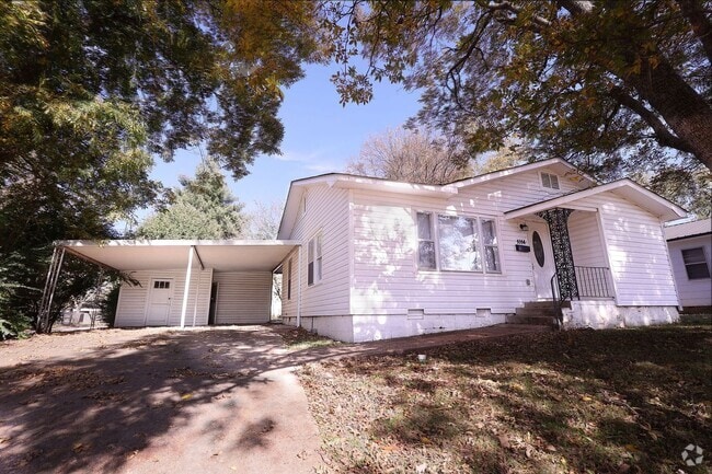 Building Photo - 1014 Cherry--Move In Ready! Rental