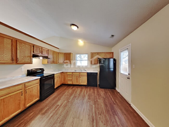 Photo - 8420 Brook Pointe Ct