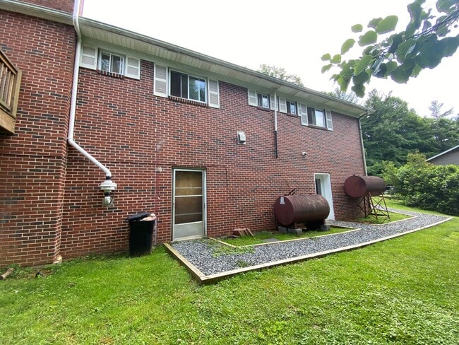 312 Clint Norris Rd Unidad B