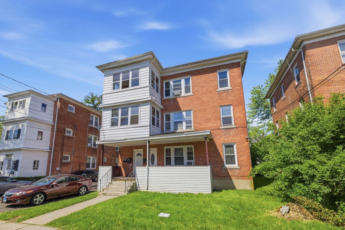 Photo - 115 Baltimore St Unit 2