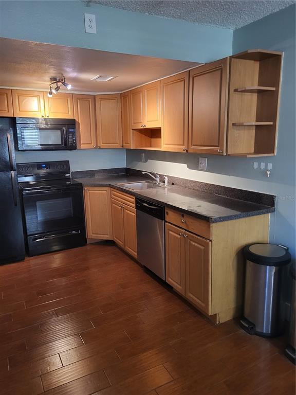 Photo - 5221 Bayshore Blvd Unidad 32