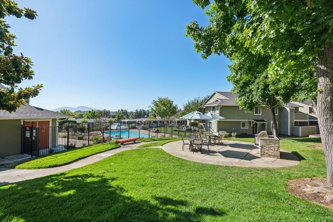 Ridgecrest Apartment Homes